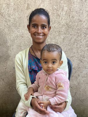 Adina Menga & Betsinat Melaku